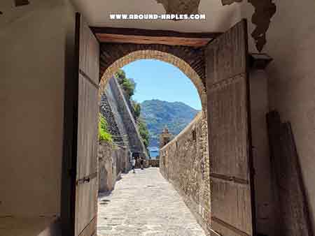 il Castello aragonese d' Ischia