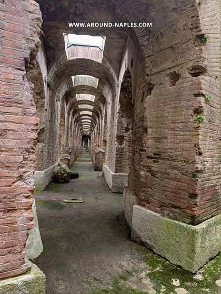 i sotterranei anfiteatro campano