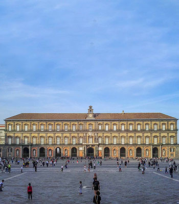 Le Palais Royal de Naples
